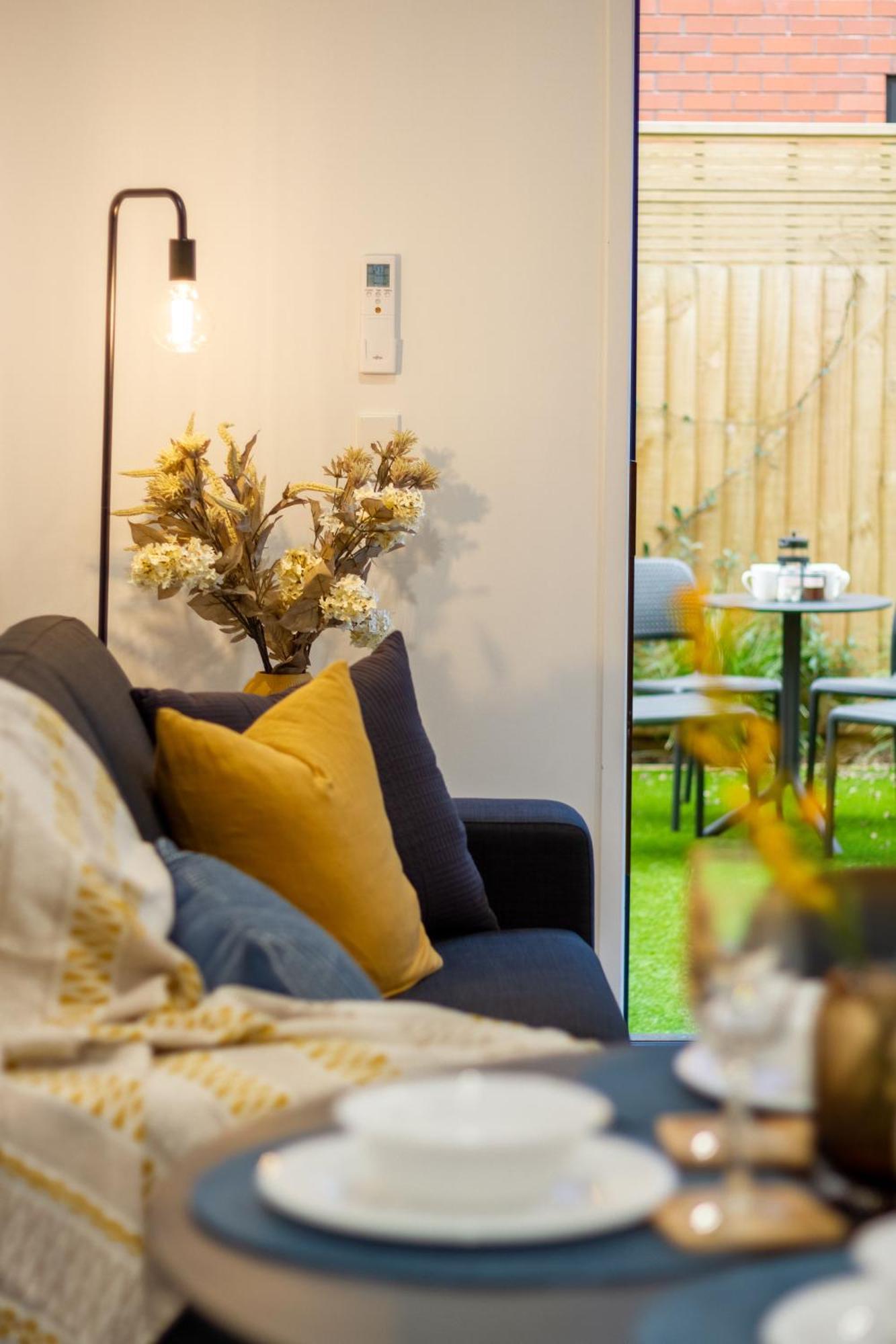 Executive Suite On Lichfield Street - 2 Bed 2 Bath Christchurch Eksteriør bilde