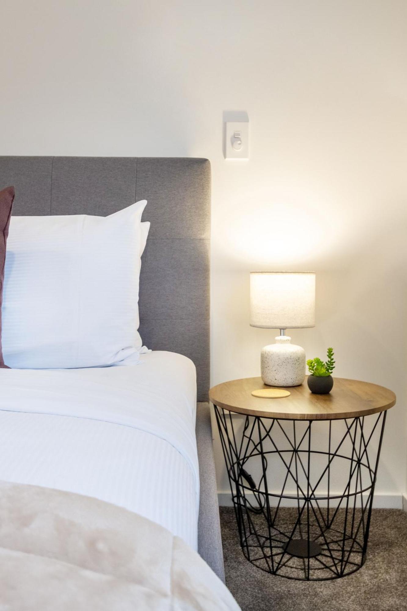 Executive Suite On Lichfield Street - 2 Bed 2 Bath Christchurch Eksteriør bilde